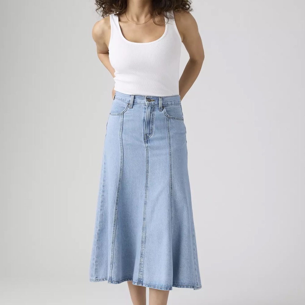 LEVIβS FIT AND FLARE SKIRT New! Zip Front W/ 4 Pockets Color: I Will - Blue π - Picture 12 of 12